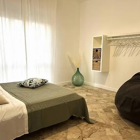 아파트 Fuori Ci Sta Il Mare! *